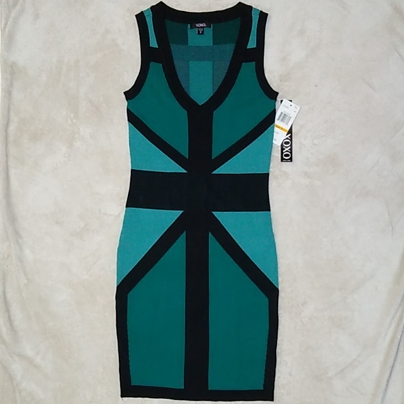 XOXO Dresses & Skirts - XOXO Bodycon Geometrical Design Sleeveless Dress